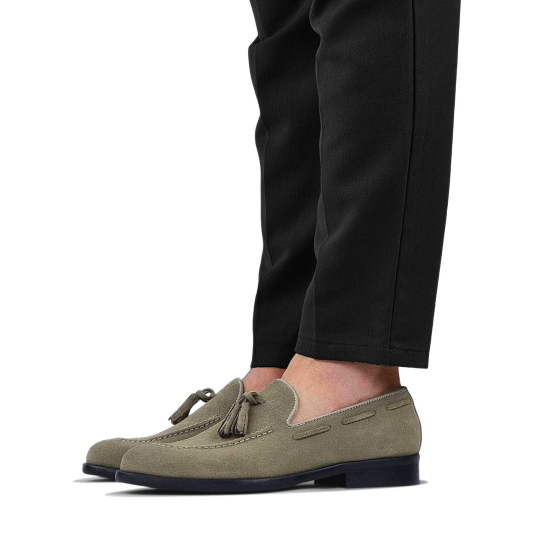 Mocassino Capri con Nappine Camoscio Taupe