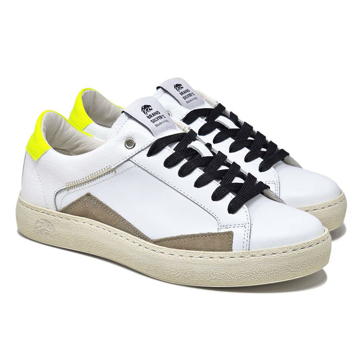 EVAN PELLE BIANCA CAMOSCIO TAUPE DETTAGLI GIALLO FLUO