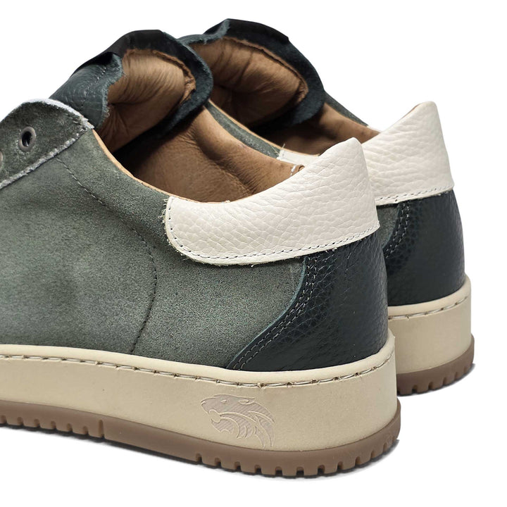 Paul — Sneaker in Camoscio
