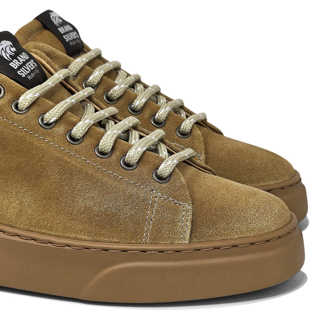 Torino ambra — Sneaker in camoscio delavè