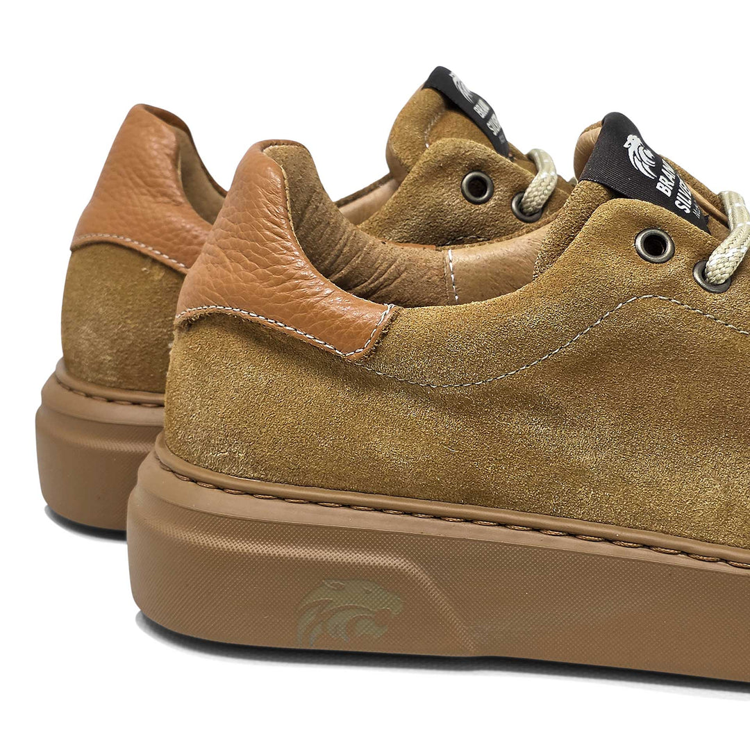 Torino ambra — Sneaker in camoscio delavè